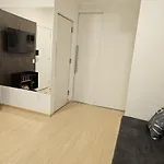 Flat Na Av. Fernando Correa