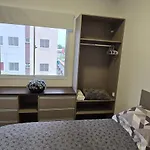 Flat Na Av. Fernando Correa