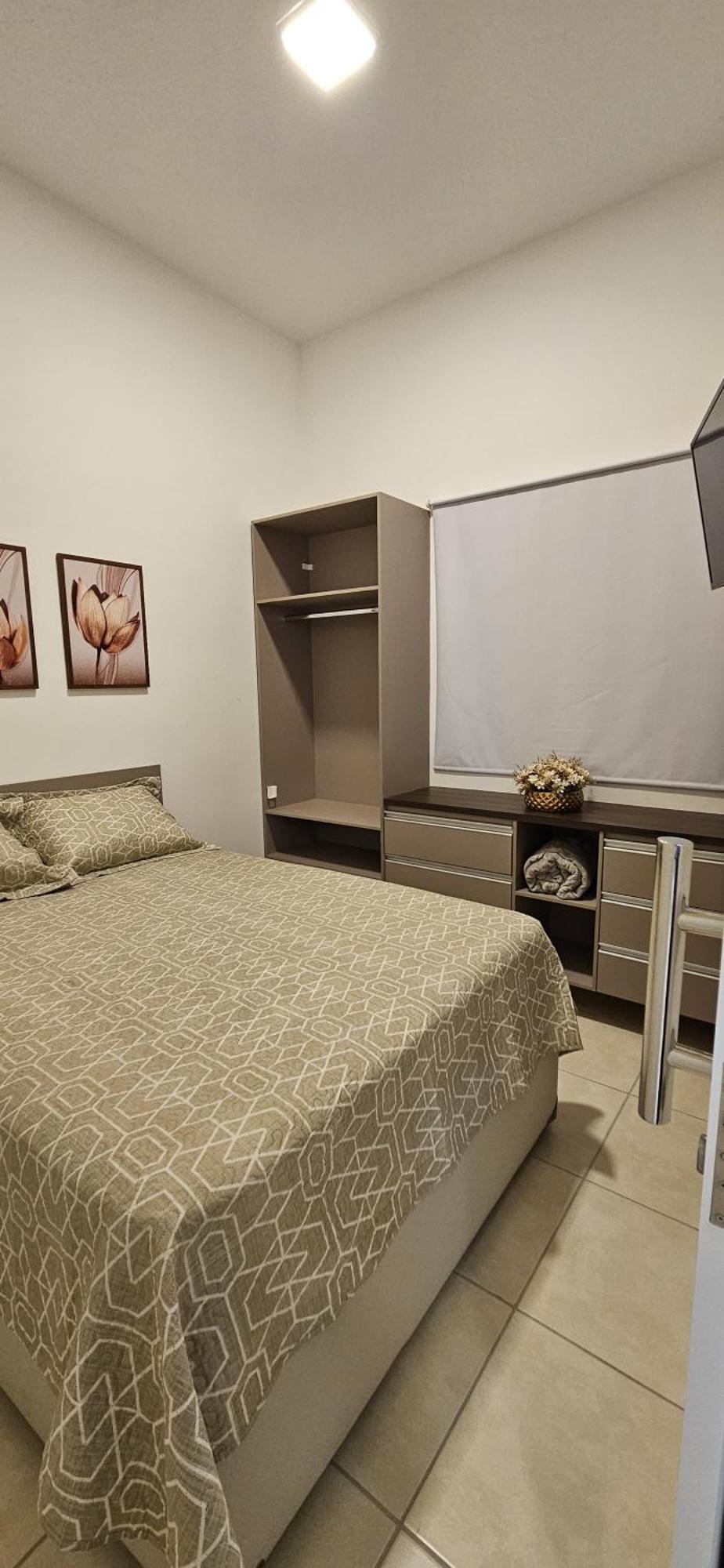 Flat Na Av. Fernando Correa * Cuiabá